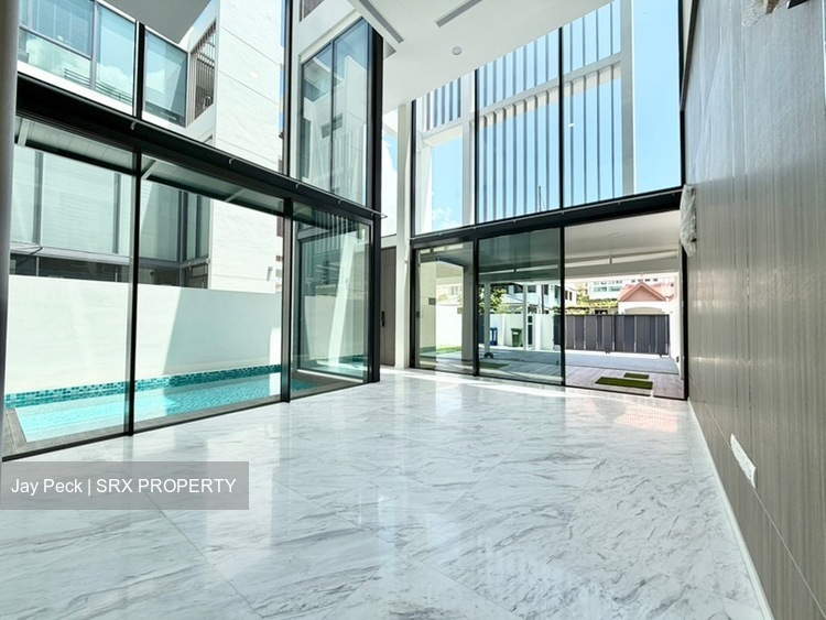Upper East Coast Road (D16), Semi-Detached #535564031